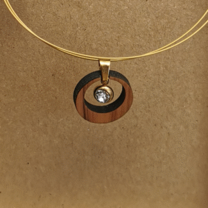 Κολιέ με Ξύλο Ελιάς & Κρύσταλλο