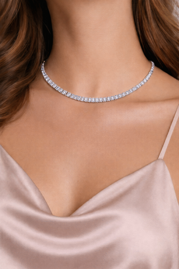 Κολιέ Riviera από Ανοξείδωτο Ατσάλι με Κρυστάλλινες Πέτρες – Ασημί