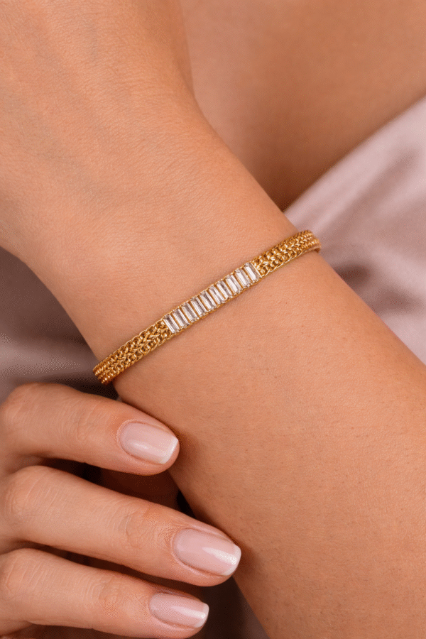 Βραχιόλι Riviera από Ανοξείδωτο Ατσάλι με Κρυστάλλινες Πέτρες – Χρυσό