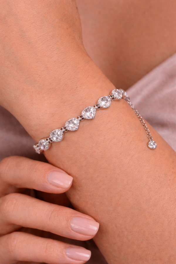 Βραχιόλι με Δάκρυ Κρυστάλλινες Πέτρες από Ανοξείδωτο Ατσάλι – Ασημί