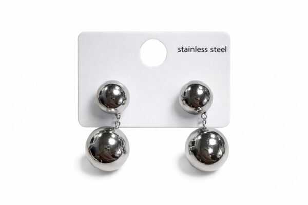 ασημενιο ανοξείδωτο ατσάλι. Μοντέρνα και λαμπερά, ιδανικά για εντυπωσιακές εμφανίσεις.