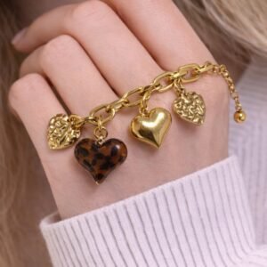 Κομψό βραχιόλι σε χρυσό τόνο