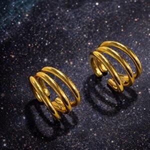 Σκουλαρίκια κρίκοι με γυαλιστερό φινίρισμα.