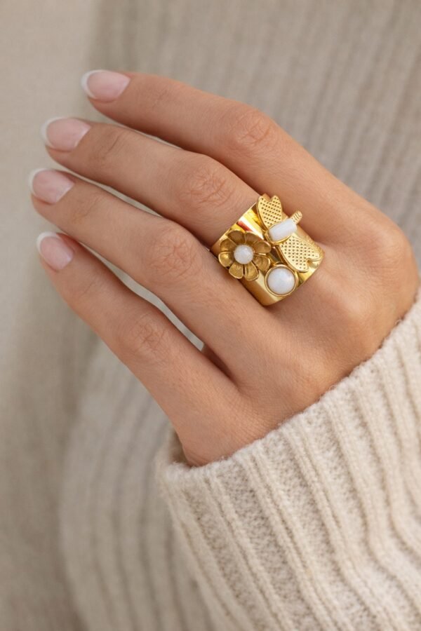 viber_image_2026-01-29_10-27-38-845 Εντυπωσιακό ανοιγόμενο δαχτυλίδι σε χρυσό τόνο.