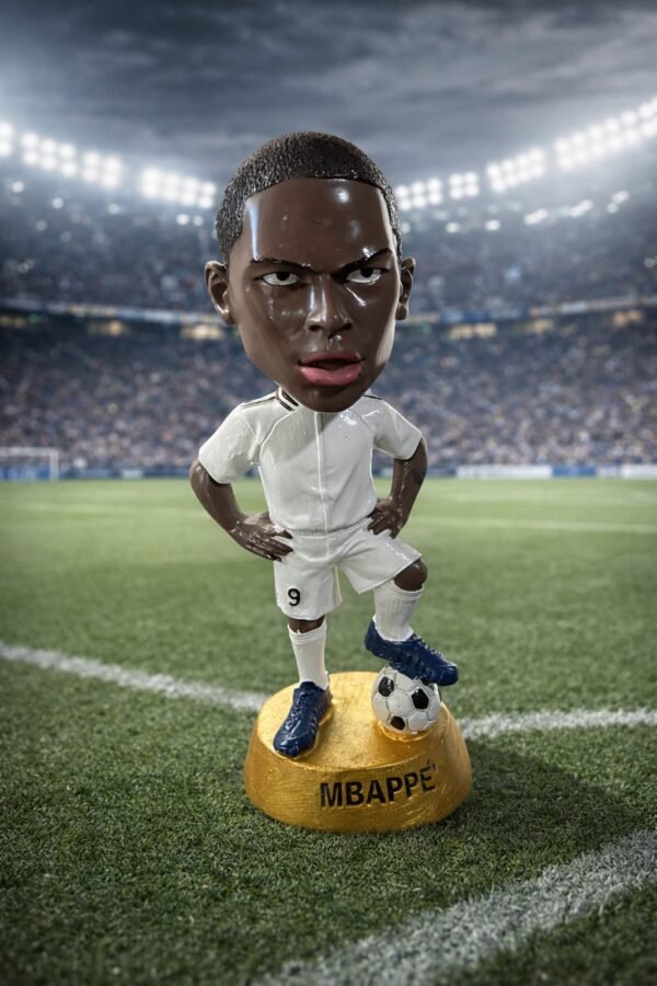 Διακοσμητική Φιγούρα Ποδοσφαίρου – Kylian Mbappé