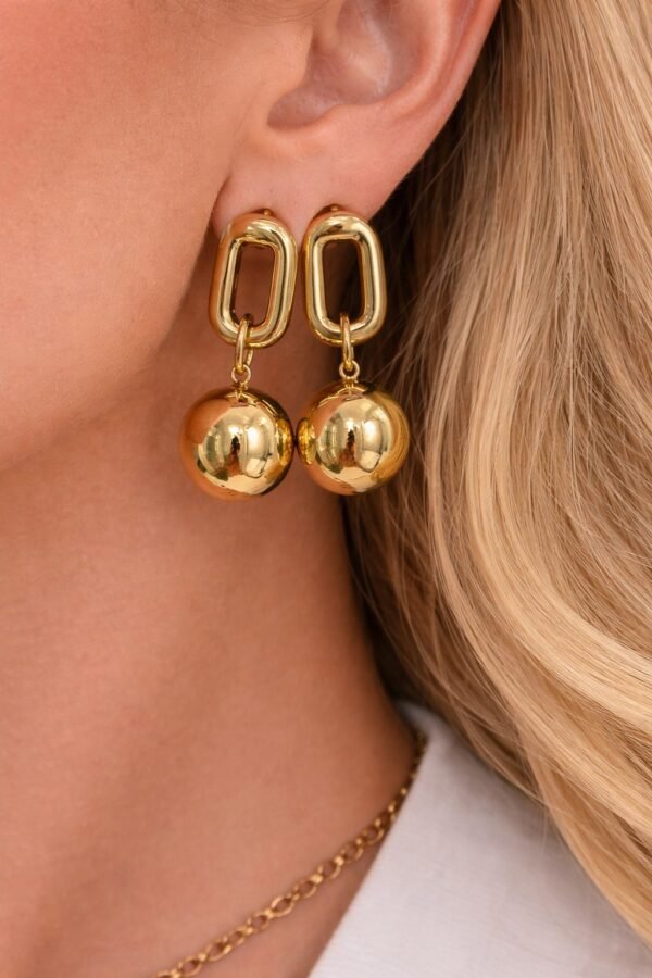 Κομψά γυναικεία σκουλαρίκια