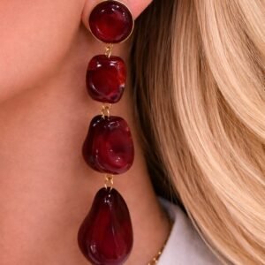 Εντυπωσιακά γυναικεία σκουλαρίκια.