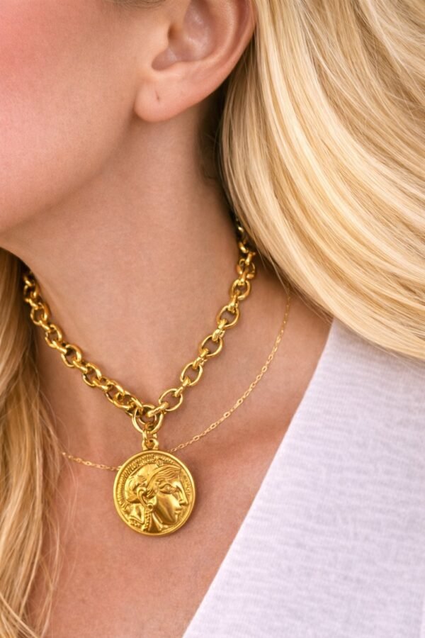 Μενταγιόν τύπου νομίσματος σε χρυσό τόνο