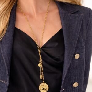 Κολιέ με διαχρονικό σχέδιο και νομίσματα