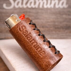 Χειροποίητη δερμάτινη θήκη αναπτήρα.