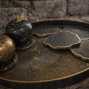 Χειροποίητος οβάλ δίσκος διακοσμημένος με υγρό γυαλι.(σετ)