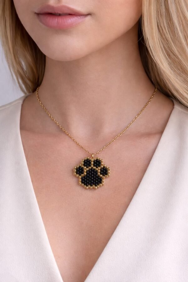 Χειροποίητο Κολιέ Πατούσα.