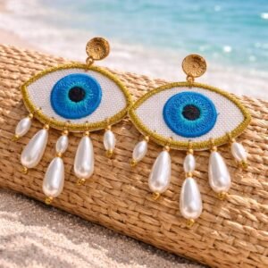 Χειροποίητα ελληνικά κοσμήματα.