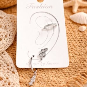 Σετ τριών σκουλαρικιών.