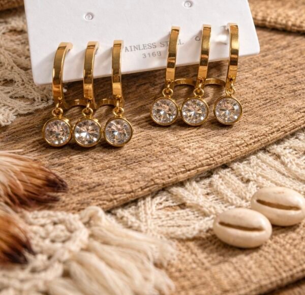 Τριπλό Σκουλαρίκι από Ανοξείδωτο Ατσάλι – Χρυσό