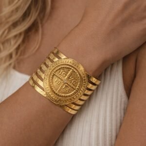 Βραχιόλι σε χρυσή απόχρωση